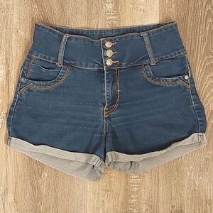 AT Seven dark wash stretch Jean shorts size 9